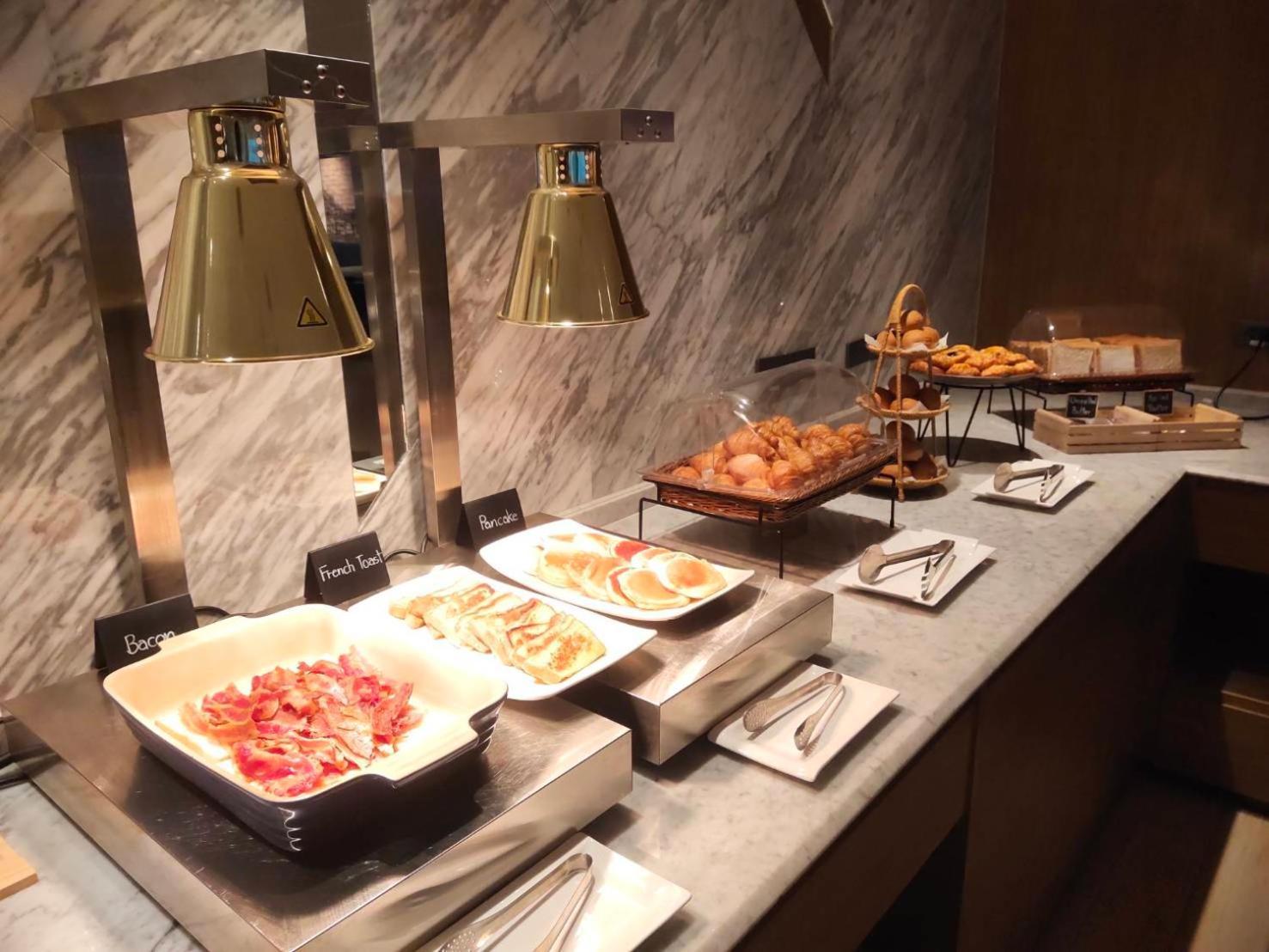 Ayathorn Bangkok Hotel Ngoại thất bức ảnh